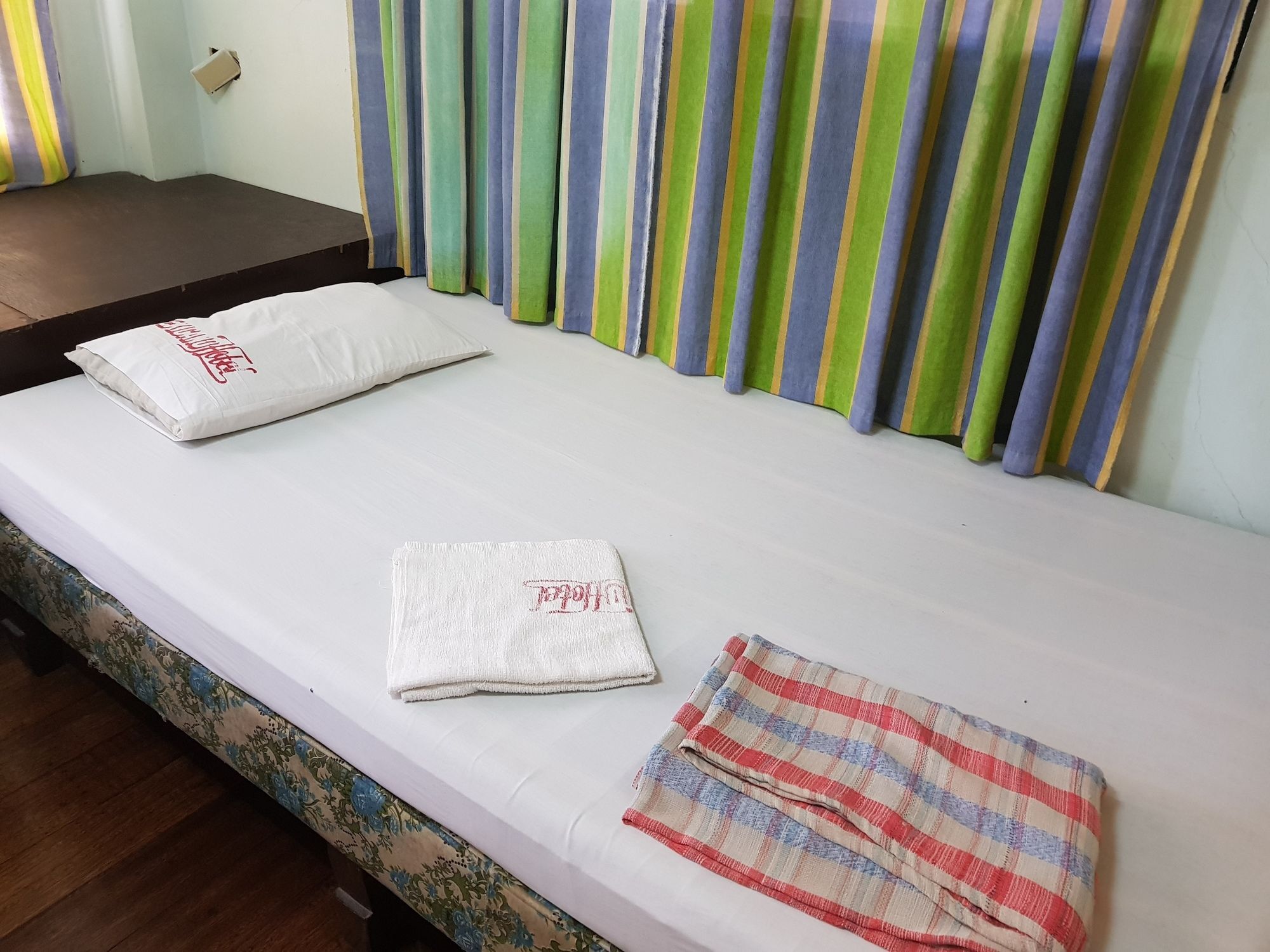 Texicano Hotel Main Laoag Kültér fotó