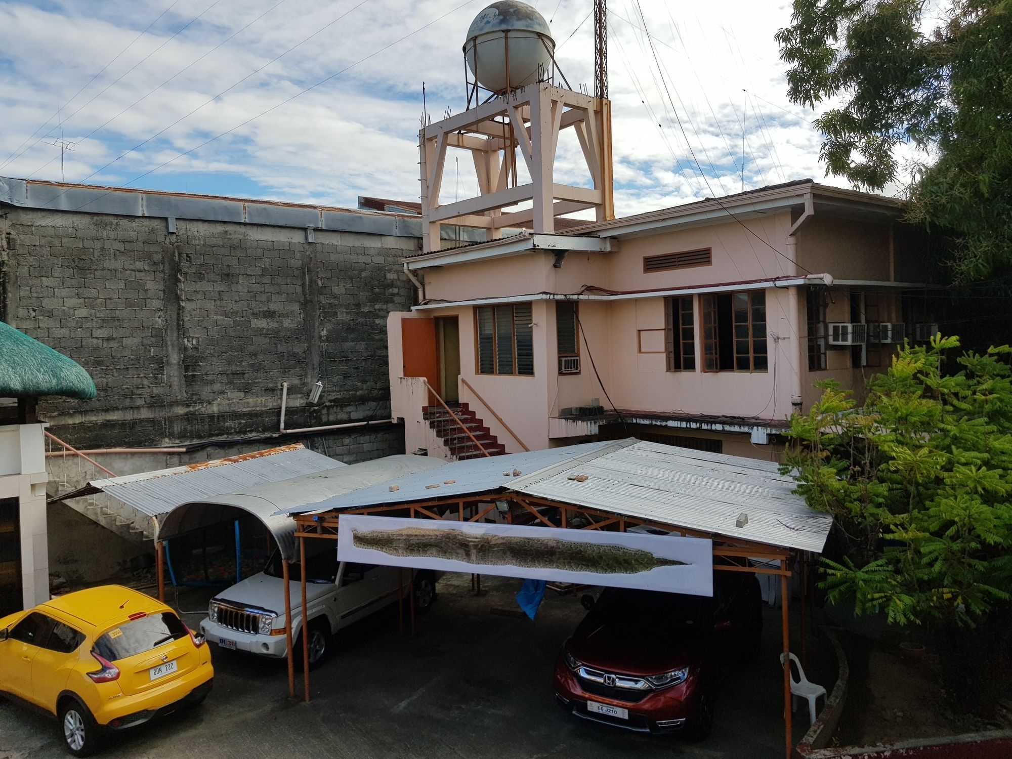 Texicano Hotel Main Laoag Kültér fotó